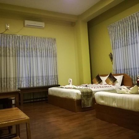 Gold Star Hotel Nyaung Shwe Luaran gambar